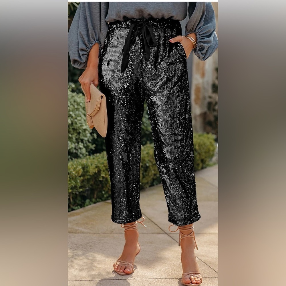 Pocketed Sequin Crop Pants. NWOT
